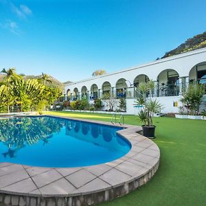Amaroo On Mandalay, Magnetic Island